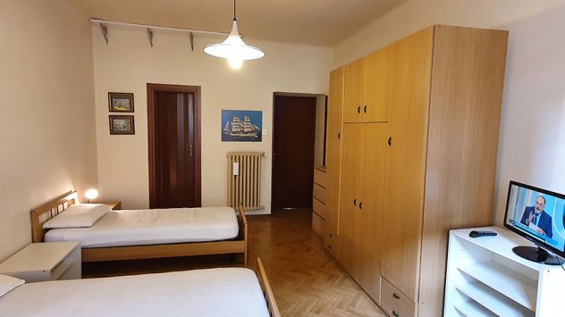Camere per STUDENTESSE via Piccardi - Foto 5