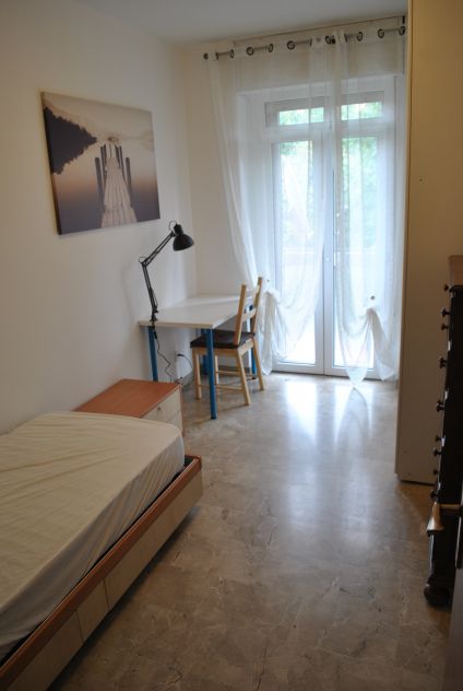 Affitto meravigliose stanze singole a partire da 350€ fino a 450€ più spese - Foto 6
