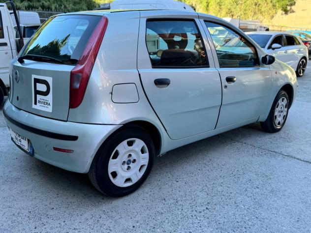 Fiat Punto 1.2 5 porte Dynamic - Foto 5