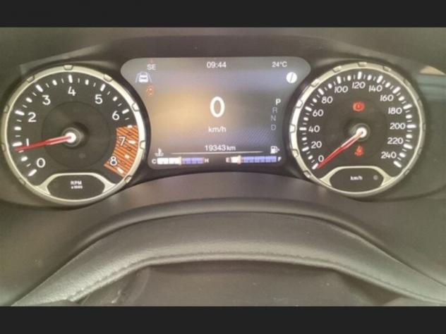 Jeep Renegade 1.3 T4 DDCT 150cv Limited - Foto 6