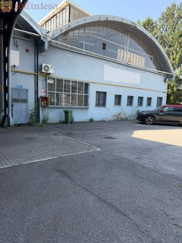 Capannone industriale