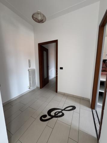 Suzzara vendesi appartamento 4 vani 90 Mq - Foto 4