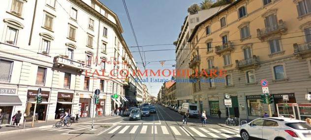 MILANO, CORSO VERCELLI - NEGOZIO 3 LUCI 190 MQ - Foto 8