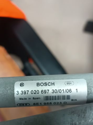 Motorino tergicristallo anteriore Audi A4 (B7) 04>08< - Foto 5