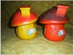 COPPIA SALVADANAI IN GOMMA VINTAGE prodotto per l'infanzia Fascia di etàper …