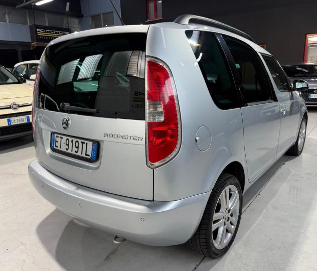 Skoda Roomster 1.2 tsi Easy c/sen.parc. 86cv Catena - Foto 6