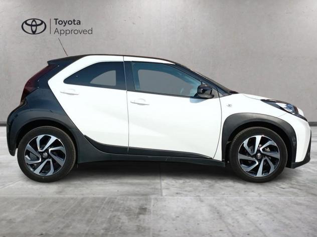 Toyota Aygo X 1.0B (72 CV) Trend - Foto 4