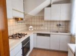 CASA INDIPENDENTE di 6 vani e di 180 mq (CONEGLIANO) rif. SM68