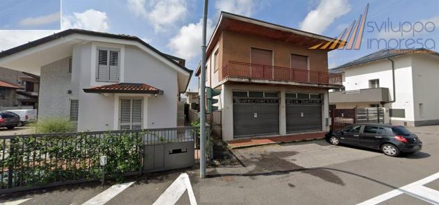 IMMOBILE COMMERCIALE CON PARCHEGGIO IN AFFITTO A GIUSSANO - Foto 7