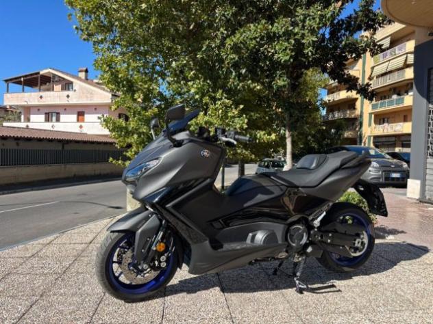 YAMAHA T-Max 560 TUTTO INCLUSO ANCHE PASSAGGIO! MINI RATE rif. 24230460 - Foto 5
