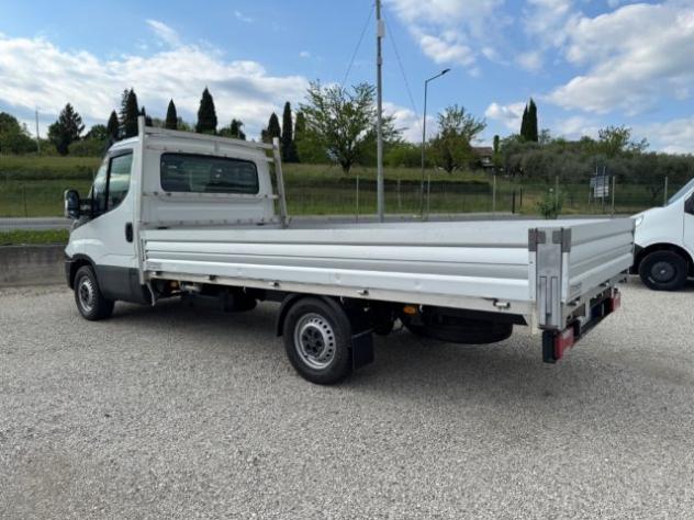 IVECO Daily 35 S 14 a cassone in INOX rif. 24013264 - Foto 4