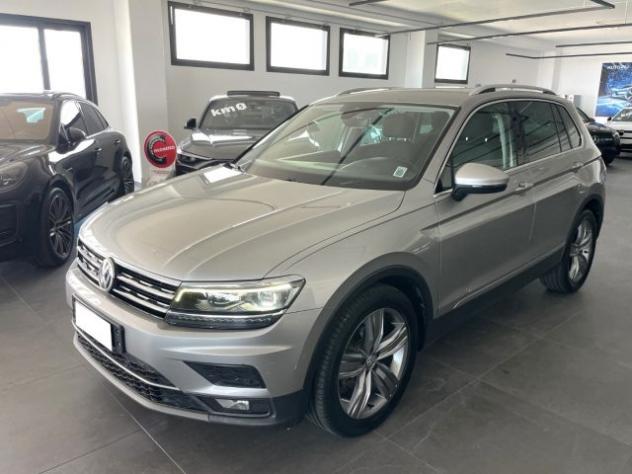 VOLKSWAGEN Tiguan 2.0 TDI 150 CV Advanced BlueMotion Technology rif. 23942779 - Foto 9