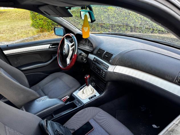 BMW 320 d Futura - Foto 6