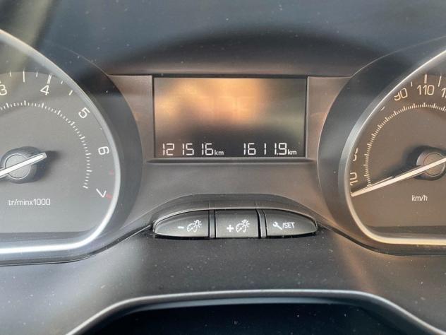 Peugeot 208 82 CV 5P Allure PER NEOPAT-KM CERTIFIC-GARANZIA - Foto 9