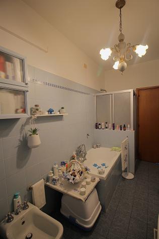 APPARTAMENTO DI 85 MQ CON TERRAZZO E GARAGE CAT ENERGETICA B- GREVE IN CHIANTI - Foto 12