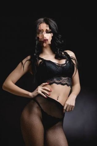 MASSAGGIO TANTRA RAGAZZA ITALIANA - Foto 4 Tel:3717984618