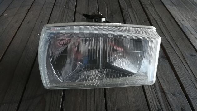 FARO SINISTRO PEUGEOT 304 VALEO 61225003