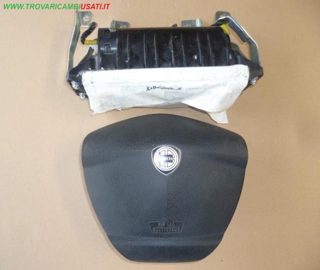 DISPOSITIVO AIR-BAG lato guida (dal 06/2006) KIT VOLANTE NERO 2 SP.GIALLA/VERDE CENTRALE - PASS.VERDE / GIALLO LANCIA YPSILON (843-TE/TI)  Carrozzeria