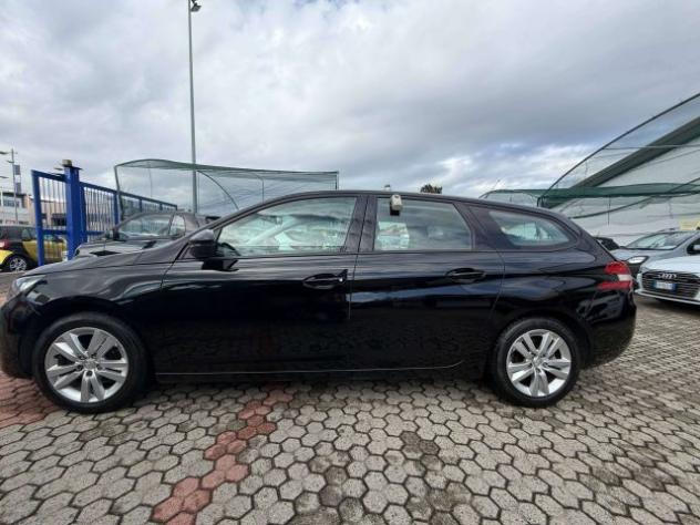 PEUGEOT 308 308 II SW SW 1.6 bluehdi Business s rif. 24197771 - Foto 2