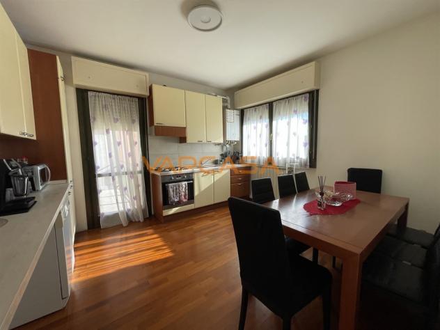 FANTASTICO TRILOCALE CON TERRAZZO - Foto 2