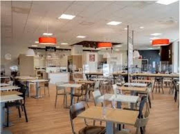 Attività / Licenza di 150 m² con 1 locale in vendita a Casalecchio di Reno - Foto 2