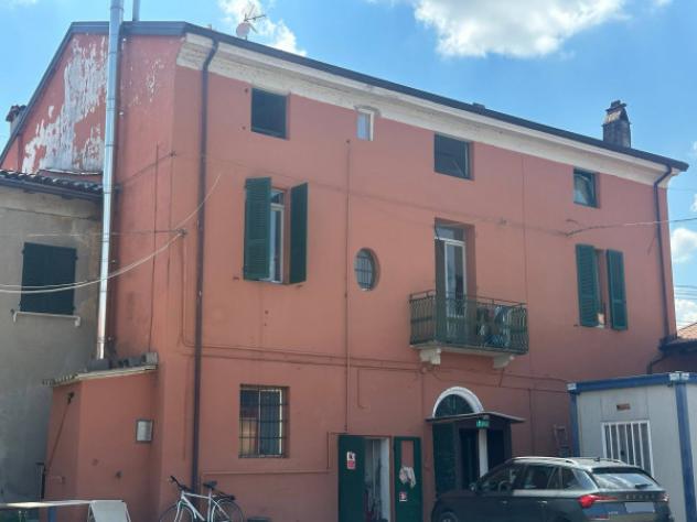 Immobile in asta di 870 m² con più di 5 locali e box auto in vendita a Piacenza - Foto 5