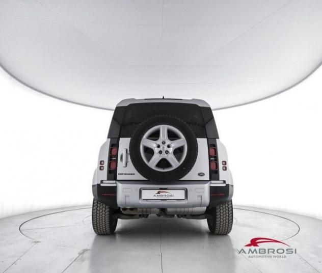 LAND ROVER Defender 110 3.0d i6 mhev SE awd 200cv auto - AUTOCARRO N1 rif. 23802297 - Foto 6
