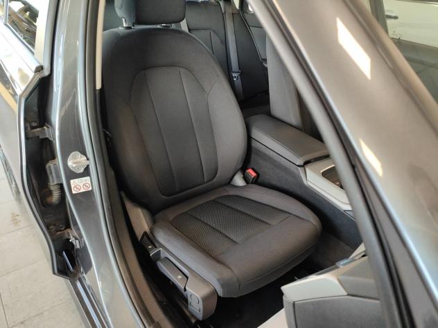 BMW Serie 3 320d 48V xDrive Touring Bus.Adv. Navi Fari LED - Foto 5