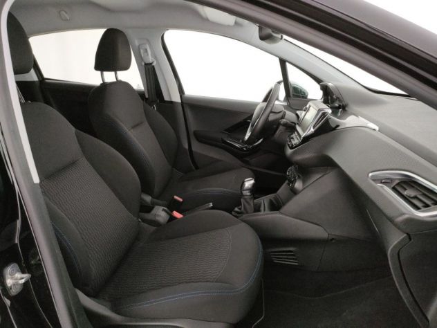 PEUGEOT 208 1.5HDI 100cv SIGNATURE Euro 6d - Foto 7