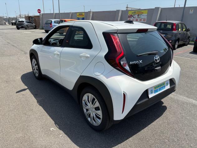 Toyota Aygo X 1.0 VVT-i 72 CV 5 porte JBL Special Edition - Foto 6