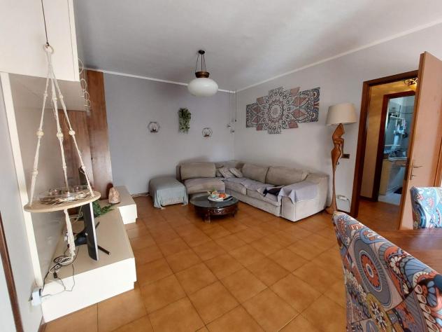 Appartamento in vendita a San Lorenzo Alle Corti - Cascina 73 mq Rif: 1053661