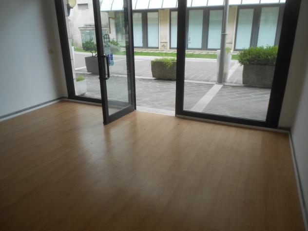 1 Vetrina in affitto a Abano Terme - Foto 2