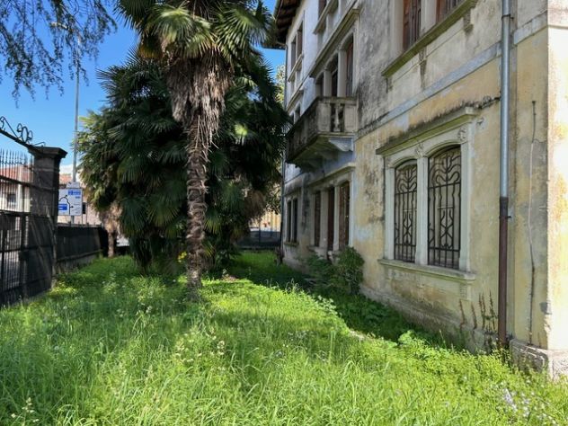 5124 Ampio rustico a Tavagnacco con giardino - Foto 3