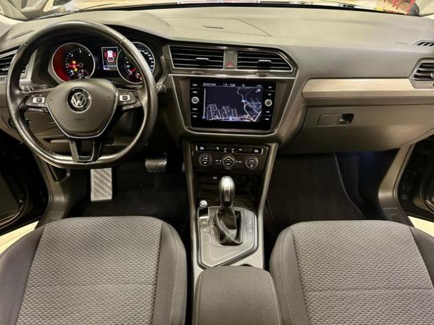 VOLKSWAGEN Tiguan Allspace 2.0 TDI SCR DSG 7 POSTI UNIPRO rif. 24207851 - Foto 10
