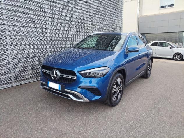 Mercedes-Benz GLA GLA 200 d Progressive Advanced 4matic auto