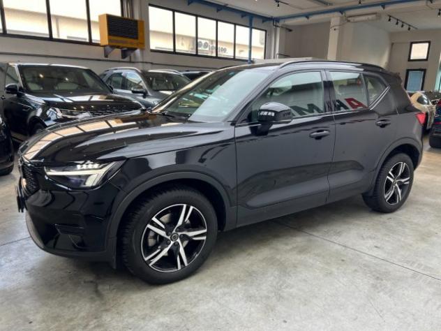 VOLVO XC40 B3 automatico Plus Dark rif. 23990108 - Foto 9