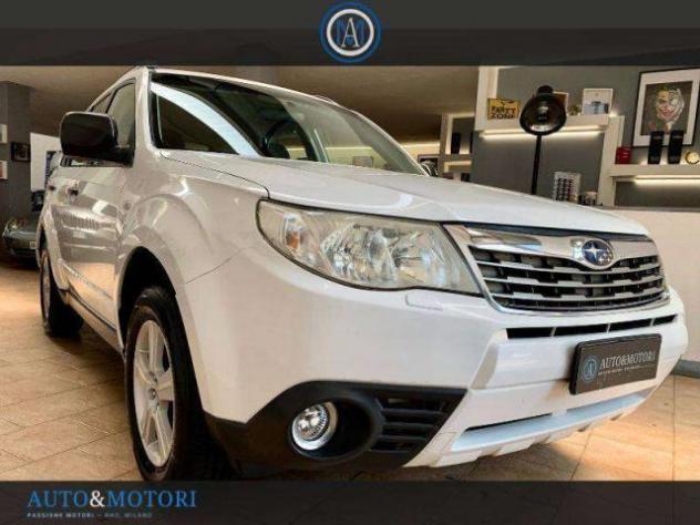Subaru Forester Forester III 2.0 XS mt 4x4