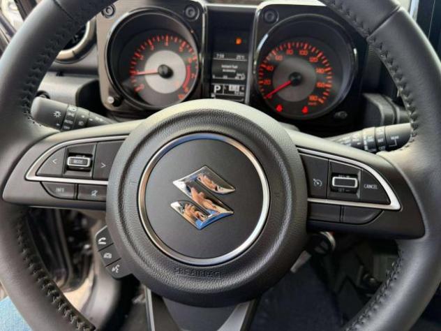 Suzuki Jimny 5p 1.5 GLX 4wd allgrip autom. CARPLAY/LED/TELECAMERA * promo fin - Foto 10
