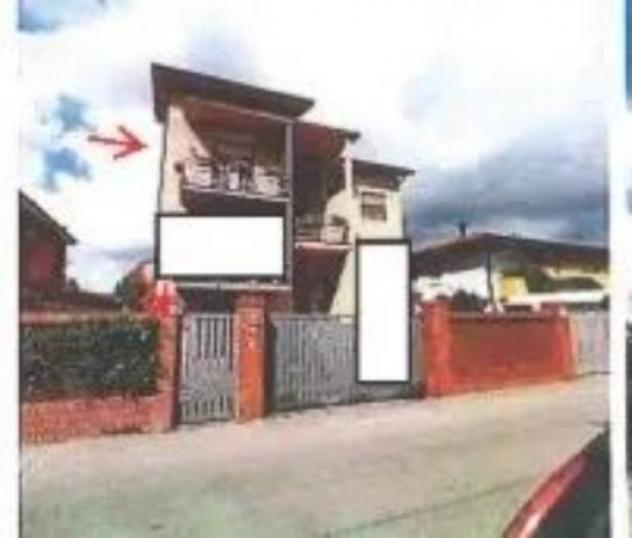 Immobile in asta di 163 m² con più di 5 locali e box auto in vendita a Lucca - Foto 4