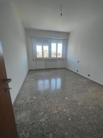 Appartamento in affitto a Marina di Carrara - Carrara 130 mq Rif: 1448556