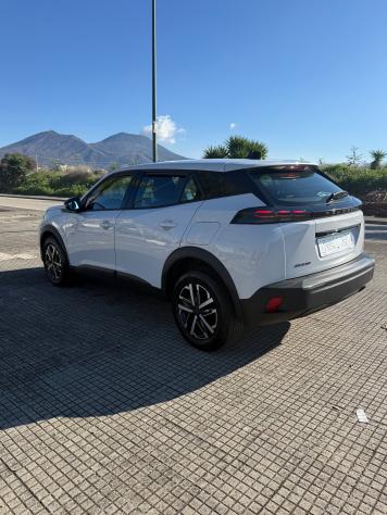 Peugeot 2008 PureTech 100 S&S Allure - Foto 7