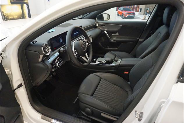 Mercedes-Benz Classe A (W177) - A 180 Automatic Sport - Foto 6