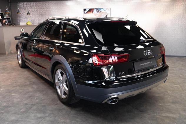 Audi A6 allroad quattro 3.0TDI S-TRONIC MATRIX NAVI PANO HUD MEMO BOSE * - Foto 7