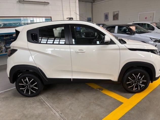 Mahindra KUV100 K8 - Foto 4