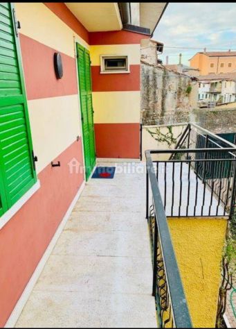 Appartamento con ampia corte indipendente - Foto 5