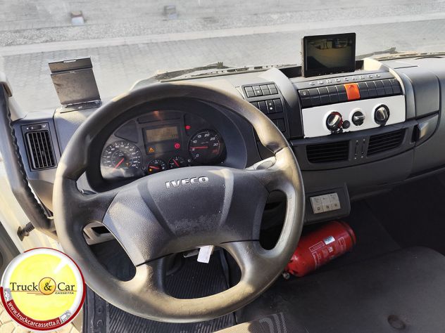 IVECO EUROCARGO 120 E 22 – 2015 – FURGONE ISOTERMICO CON FRIGO E SPONDA CARICATR - Foto 9