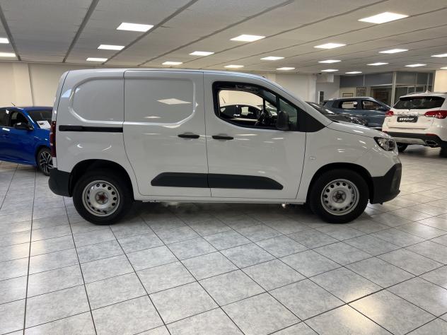 FIAT Doblò Doblò 1.5 BlueHdi 100CV PC-TN Van - Foto 5