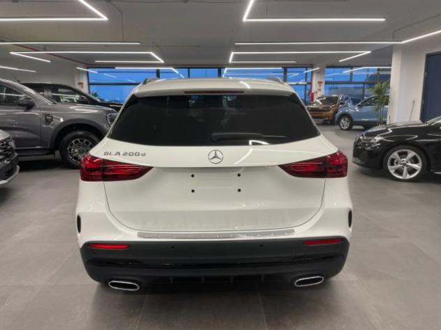 MERCEDES-BENZ GLA 200 2.0 d 150 CV AMG Premium rif. 23370837 - Foto 4