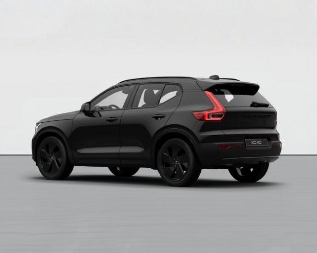 VOLVO XC40 PLUS BLACK EDITION B3 AUTO PREZZO PROMO FINO A F rif. 23920889 - Foto 4