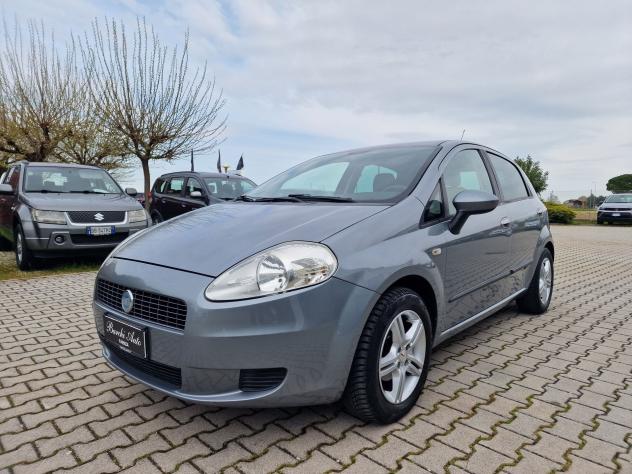 FIAT Grande Punto Grande Punto 5p 1.4 METANO Active 77cv - Foto 2